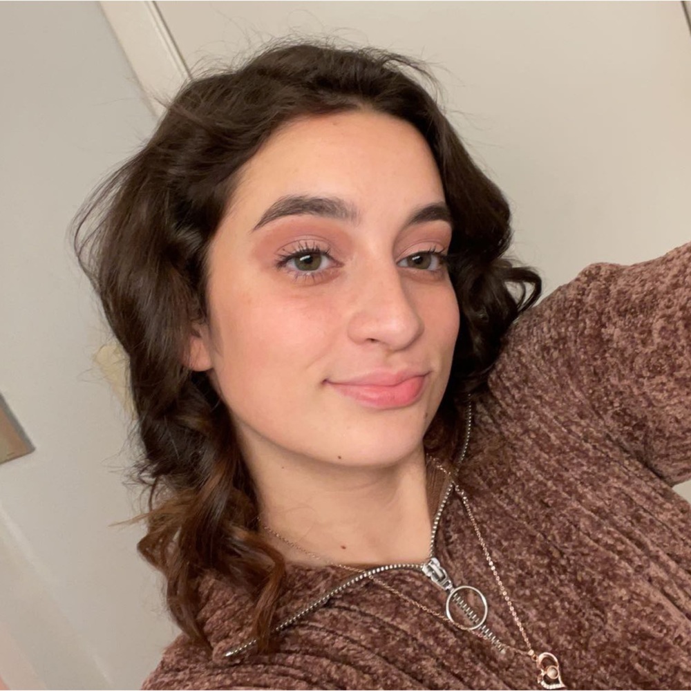 Meet your Posher, Emma